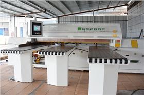 開料機(jī) 開料機(jī)